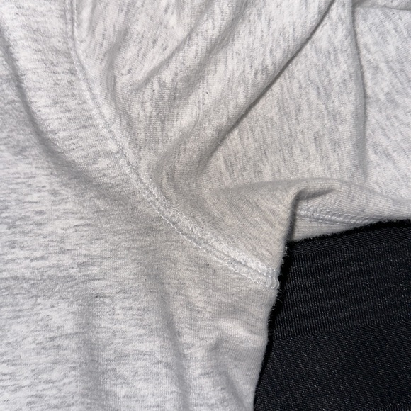 Lululemon Voyage Hoodie - Picture 14 of 16